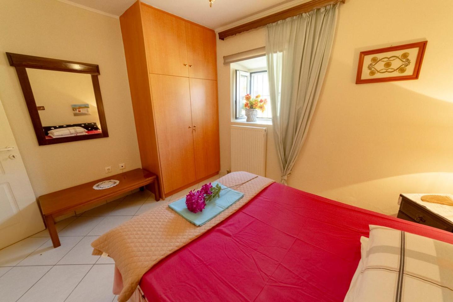 Krasa 2Bedroom Apartment Ágios Matthaíos Zewnętrze zdjęcie