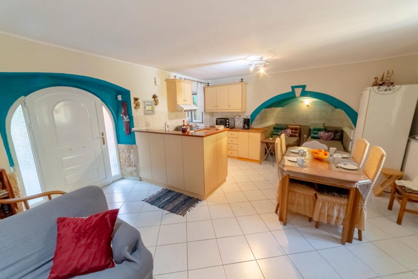Krasa 2Bedroom Apartment Ágios Matthaíos Zewnętrze zdjęcie