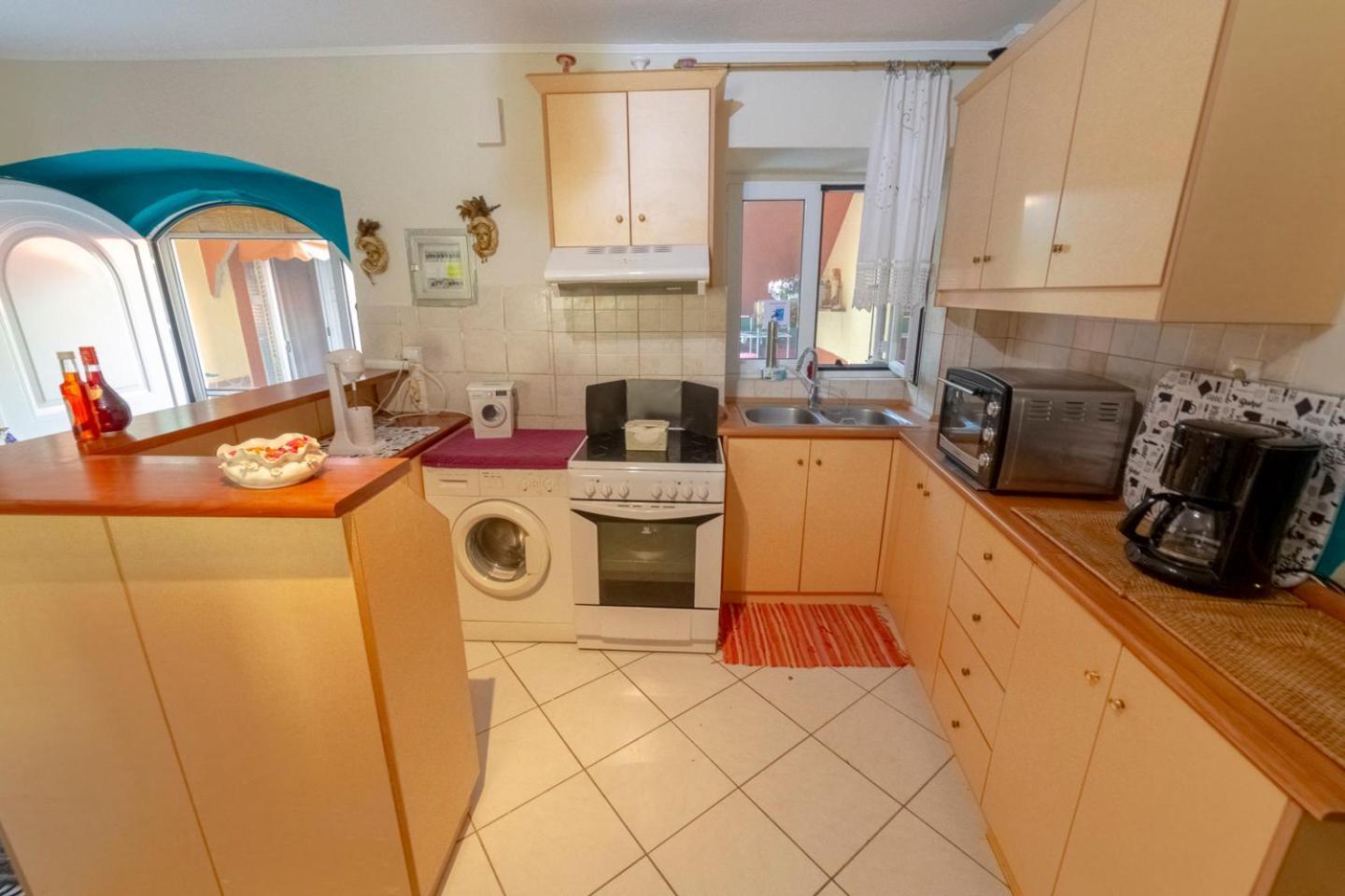 Krasa 2Bedroom Apartment Ágios Matthaíos Zewnętrze zdjęcie