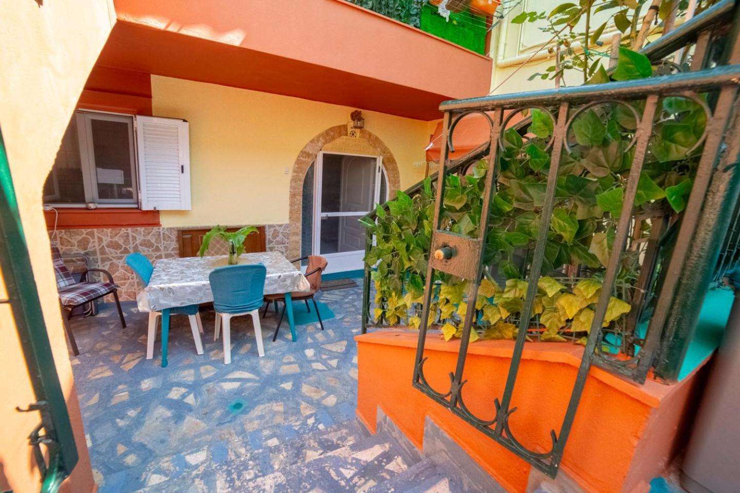 Krasa 2Bedroom Apartment Ágios Matthaíos Zewnętrze zdjęcie